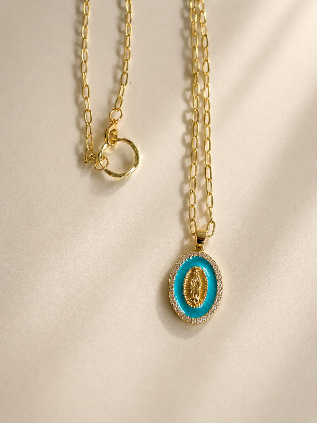 Turquoise Medallion Pendant Necklace