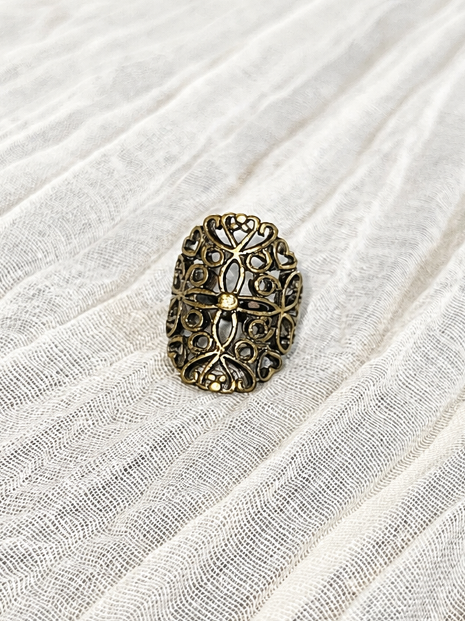 Vintage Filigree Heart Ring